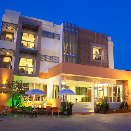La Belle Hotel Chiang Rai Exterior photo